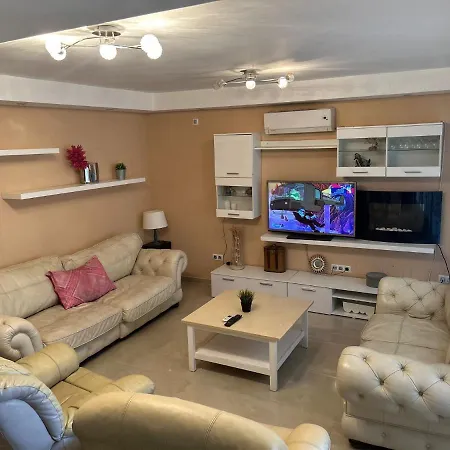 Calida Tatil Evi Coín