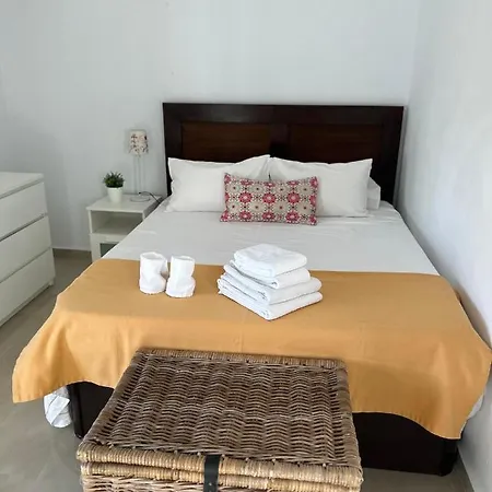 Semesterbostad Calida *